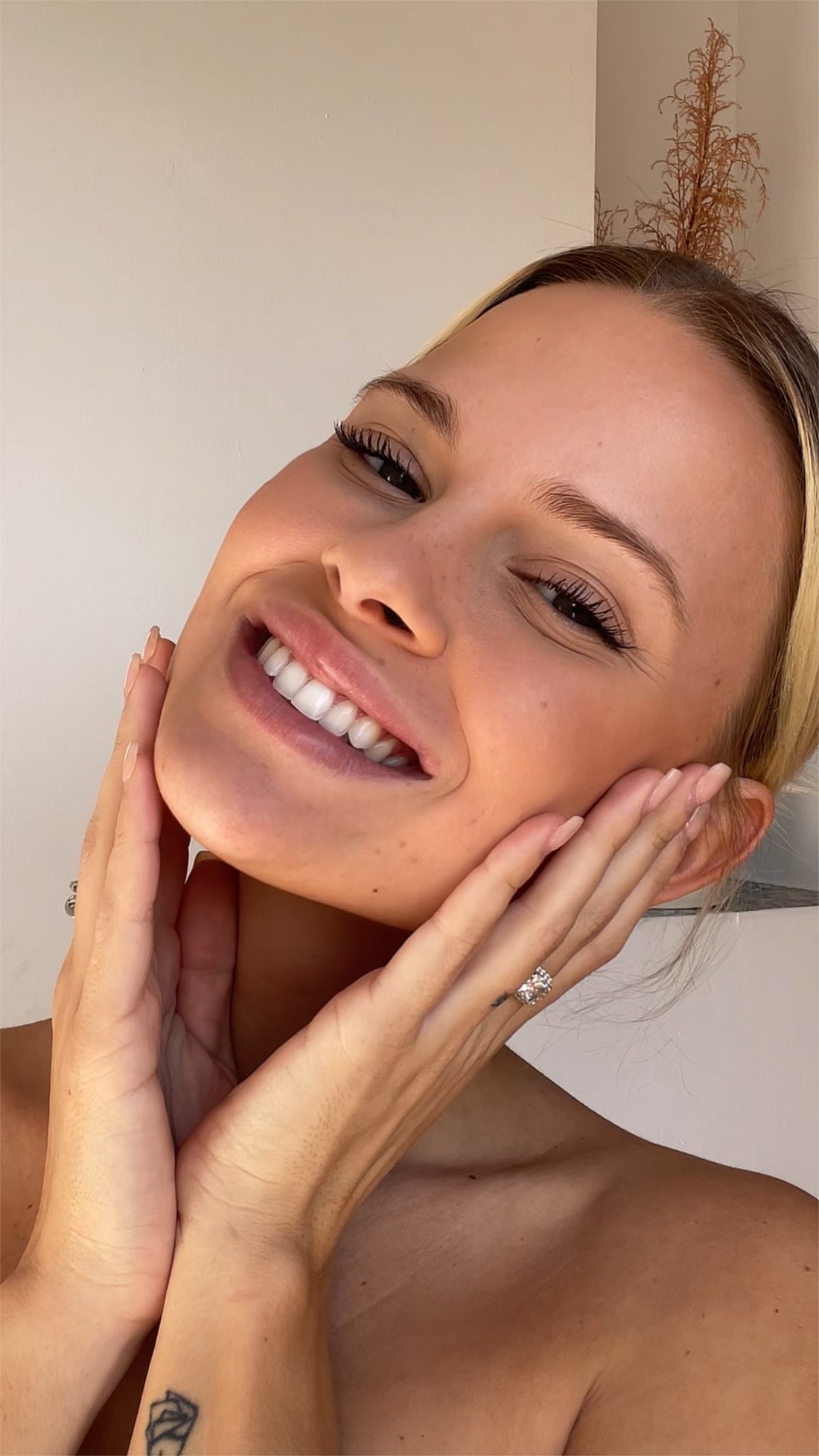 Elevating Overall Wellbeing through Superior Oral Health with Smirk® Oral Care