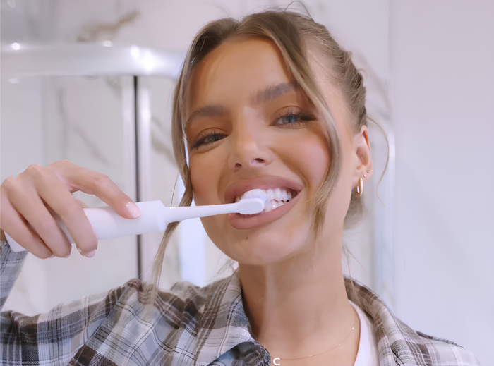 Step 2 - Brush 🦷